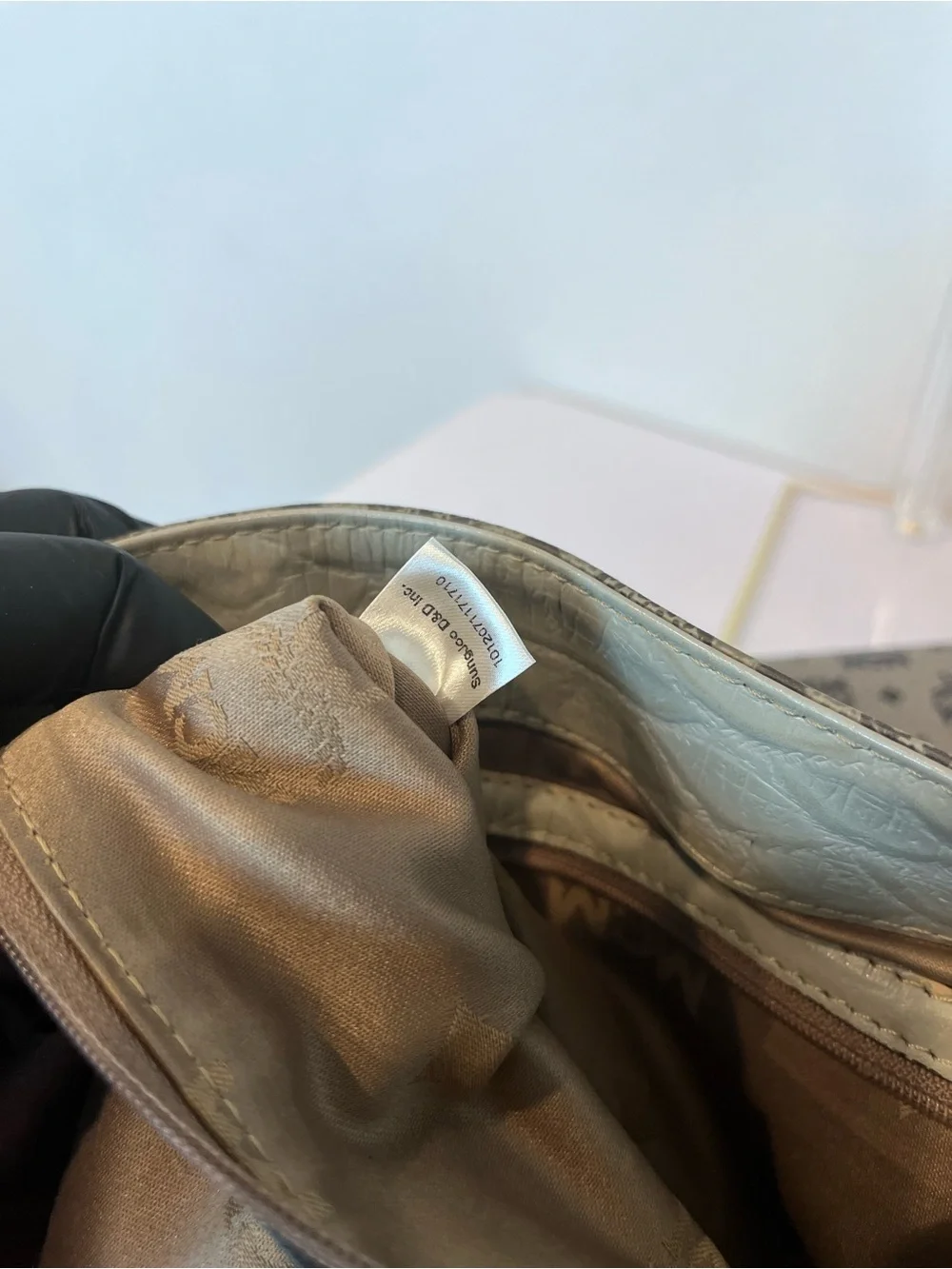 MCM VISETOS MONOGRAM MESSENGER BAG